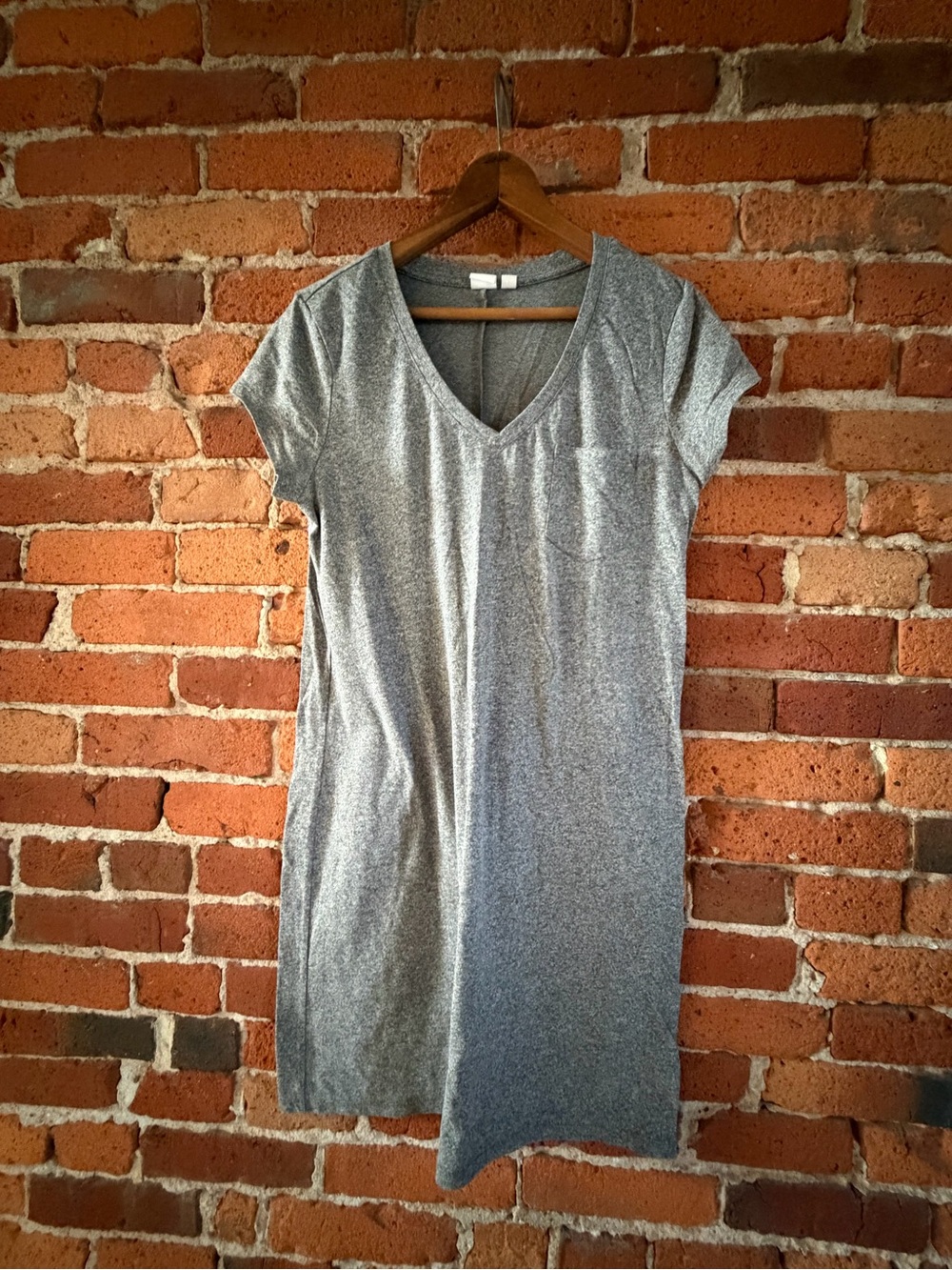 Gap Classic V-Neck Short Sleeve Shirt Dress
